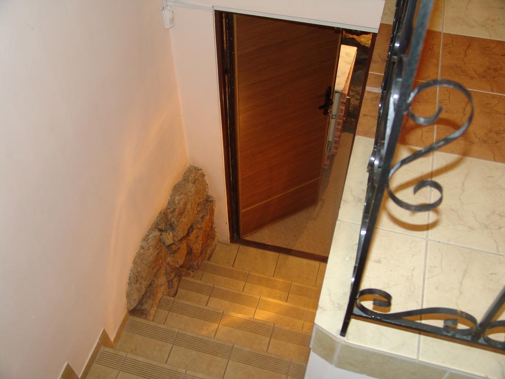 Niko Hostel Λβιβ Εξωτερικό φωτογραφία